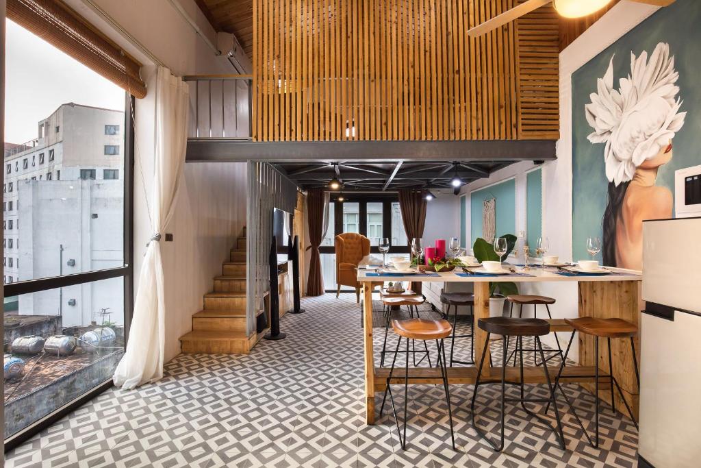 SaziHome Le Thanh Tong Hanoi – Hanoi
